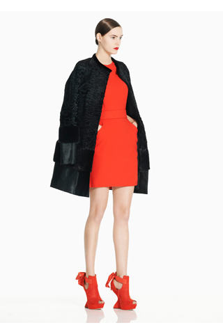 alexandermcqueenprefall22 Alexander McQueen Pre Fall 2011