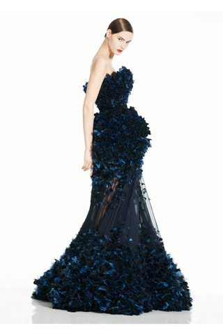 alexandermcqueenprefall35 Alexander McQueen Pre Fall 2011