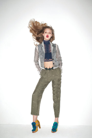 Lindsey Wixson by Terry Richardson for Opening Ceremony Spring 2011 opening17 Lindsey Wixson by Terry Richardson for Opening Ceremony Spring 2011