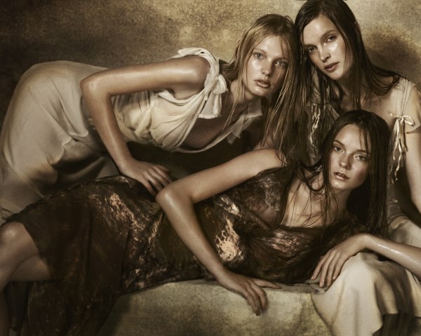 Gangs of New York by Mario Testino for <em>Vogue US</em> February 2011 gangs Gangs of New York by Mario Testino for <em>Vogue US</em> February 2011