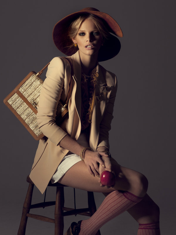 Marloes Horst by Mason Poole for <em>Jalouse</em> February 2011 marloes horst11 Marloes Horst by Mason Poole for <em>Jalouse</em> February 2011