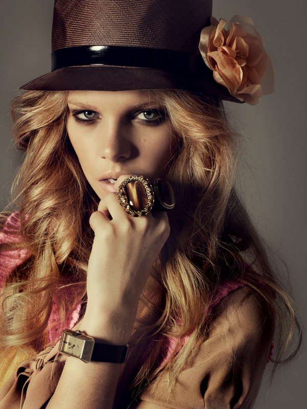 Marloes Horst by Mason Poole for <em>Jalouse</em> February 2011 marloes horst3 Marloes Horst by Mason Poole for <em>Jalouse</em> February 2011