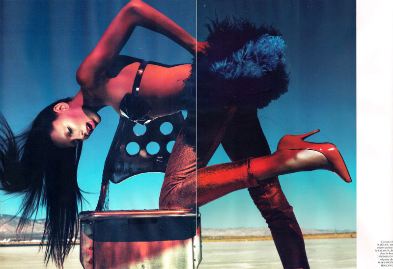 Anja Rubik, Lea T. & Karen Elson by Mert & Marcus for <em>LOVE</em> S/S 2011 lovemm5 Anja Rubik, Lea T. & Karen Elson by Mert & Marcus for <em>LOVE</em> S/S 2011