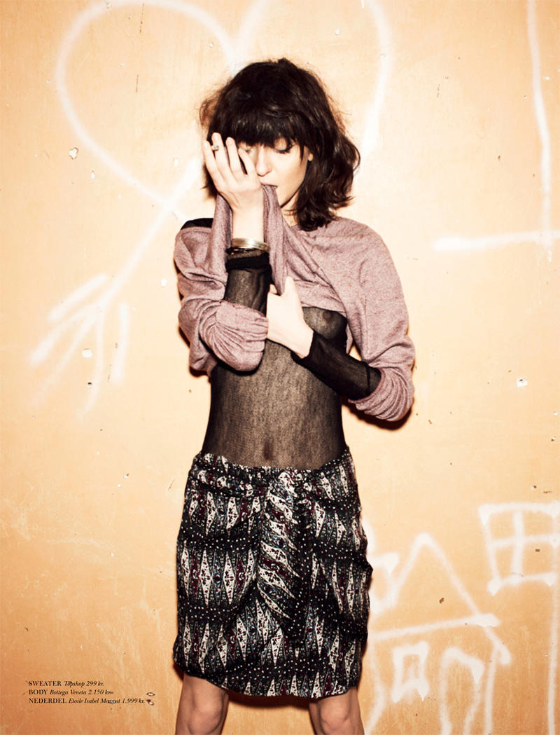 Irina Lazareanu by Rasmus Skousen for <em>Cover</em> February 2011 irina lazareanu4 Irina Lazareanu by Rasmus Skousen for <em>Cover</em> February 2011
