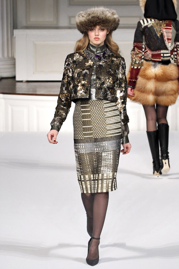 oscardelarentafall3 Oscar de la Renta Fall 2011 | New York Fashion Week