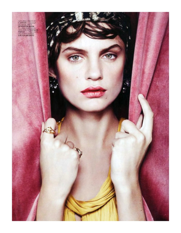 Regina Feoktistova by Benny Horne for <em>Vogue Turkey</em> February 2011 regina6 Regina Feoktistova by Benny Horne for <em>Vogue Turkey</em> February 2011