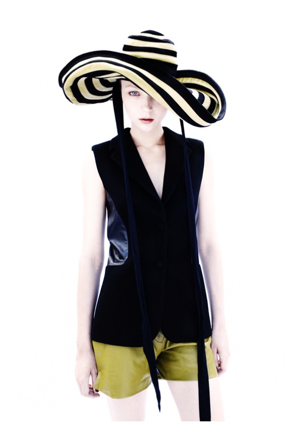 Louise Van Der Vorst by Adrian Mesko for <em>Grazia</em> grazia Louise Van Der Vorst by Adrian Mesko for <em>Grazia</em>