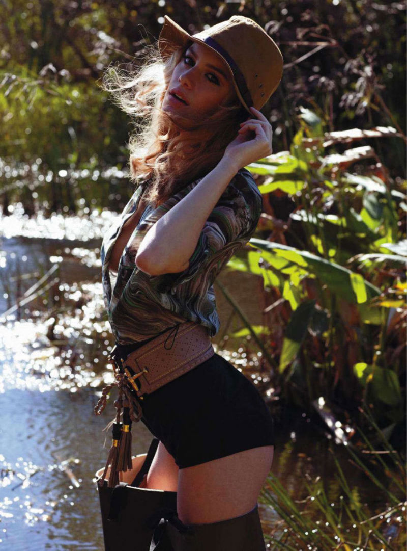 Camille Rowe by Matthew Frost for <em>Jalouse</em> March 2011 camille5 Camille Rowe by Matthew Frost for <em>Jalouse</em> March 2011