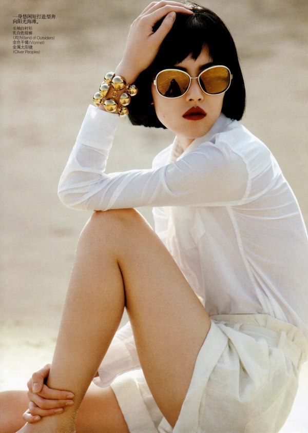 Liu Wen by Hans Feurer for <em>Vogue China</em> April 2011 liu wen Liu Wen by Hans Feurer for <em>Vogue China</em> April 2011