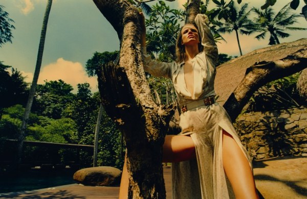 Ragnhild Jevne by Elina Kechicheva for <em>Marie Claire Italia</em> shocking Ragnhild Jevne by Elina Kechicheva for <em>Marie Claire Italia</em>