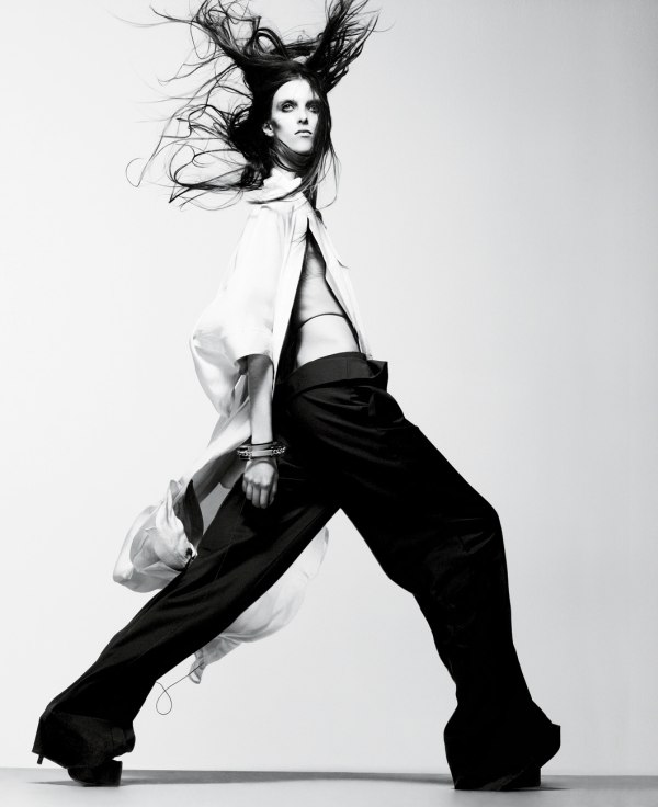 Valerija Kelava & Chloe Memisevic by Craig McDean for <em>Interview</em> supersize Valerija Kelava & Chloe Memisevic by Craig McDean for <em>Interview</em>