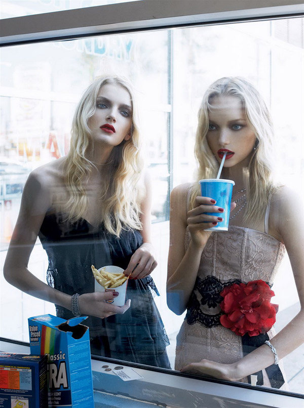 Morning Beauty | Lily Donaldson, Gemma Ward & Caroline Trentini by Steven Meisel steven meisel Morning Beauty | Lily Donaldson, Gemma Ward & Caroline Trentini by Steven Meisel