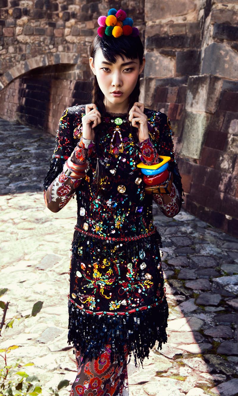 HanHyeJinVK11 Han Hye Jin Embraces the Colors of Peru in Vogue Koreas July Issue by Alexander Neumann