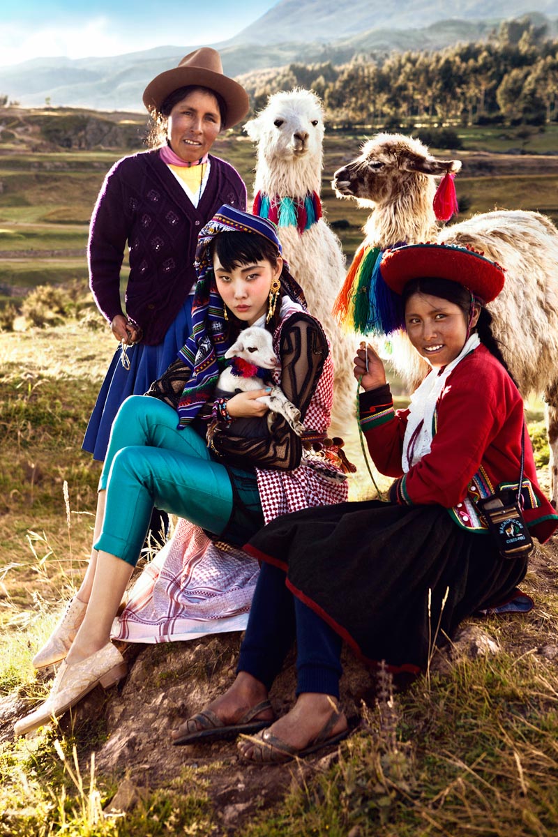 HanHyeJinVK14 Han Hye Jin Embraces the Colors of Peru in Vogue Koreas July Issue by Alexander Neumann
