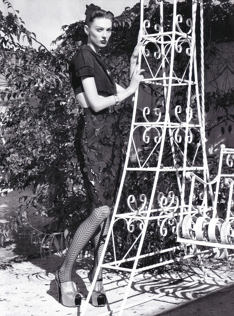 Olga Sherer in Vogue Italia vogueitsuggestions10 Olga Sherer in Vogue Italia