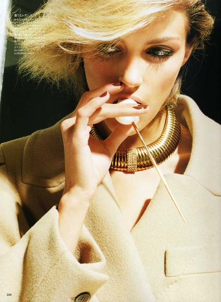 Anja Rubik is 'High Maintence' for Vogue Nippon September anjajp8 th Anja Rubik is 'High Maintence' for Vogue Nippon September