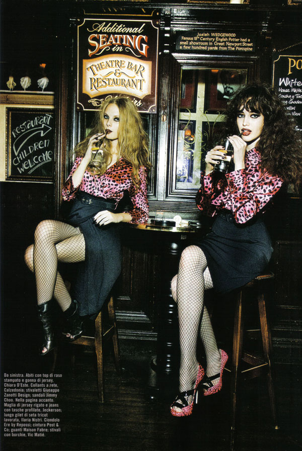 evusuggestions5 Vogue Italia Suggestions | Dioni Tabbers & Sarah Stephens by Ellen von Unwerth