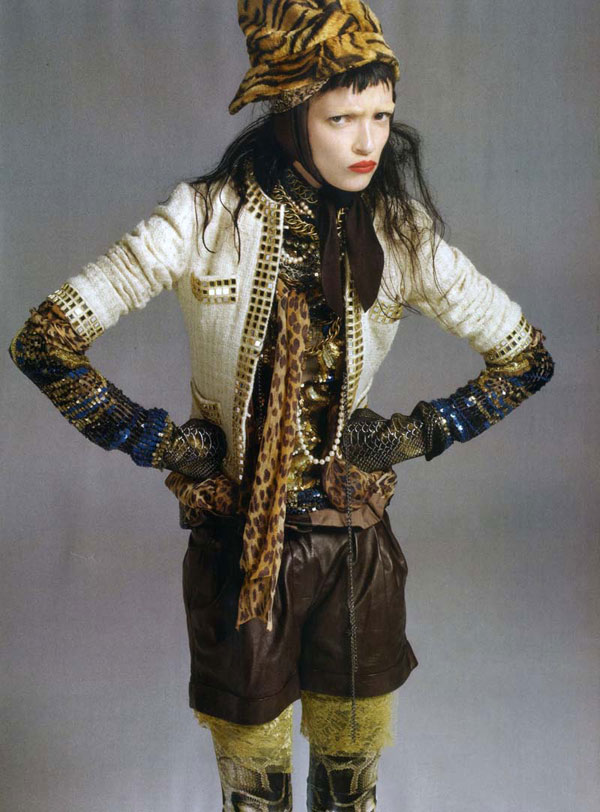 Mariacarla Boscono for <em>Vogue Italia</em> October 2010 by Steven Meisel mariacarla vogue Mariacarla Boscono for <em>Vogue Italia</em> October 2010 by Steven Meisel