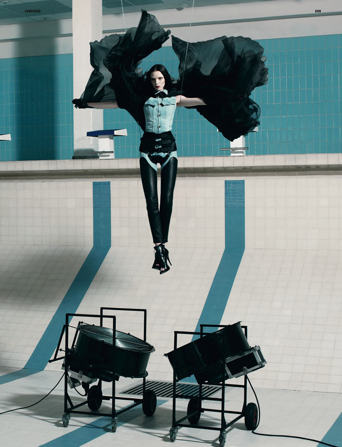 Mariacarla Boscono, Saskia de Brauw, Kasia Struss & Others in Givenchy for <em>Dazed & Confused</em> givenchy Mariacarla Boscono, Saskia de Brauw, Kasia Struss & Others in Givenchy for <em>Dazed & Confused</em>