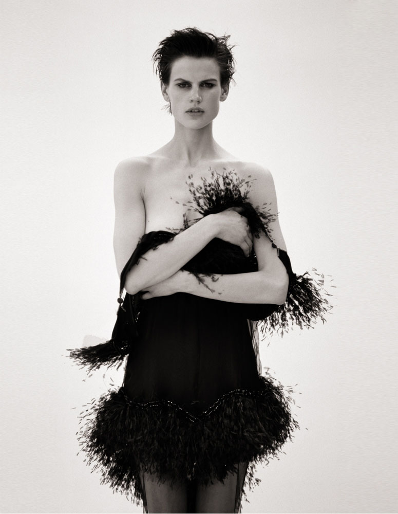 Saskia de Brauw by Matthew Brookes for <em>M Le Monde</em> saskia de brauw2 Saskia de Brauw by Matthew Brookes for <em>M Le Monde</em>