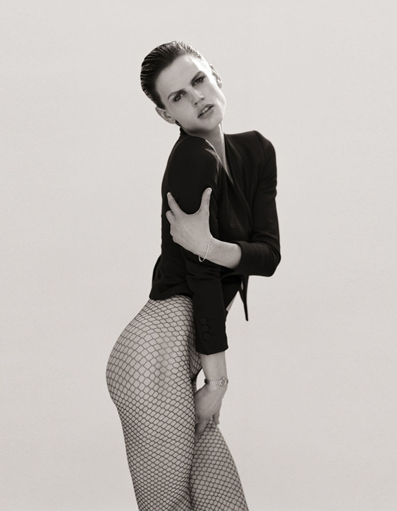 Saskia de Brauw by Matthew Brookes for <em>M Le Monde</em> saskia de brauw8 Saskia de Brauw by Matthew Brookes for <em>M Le Monde</em>