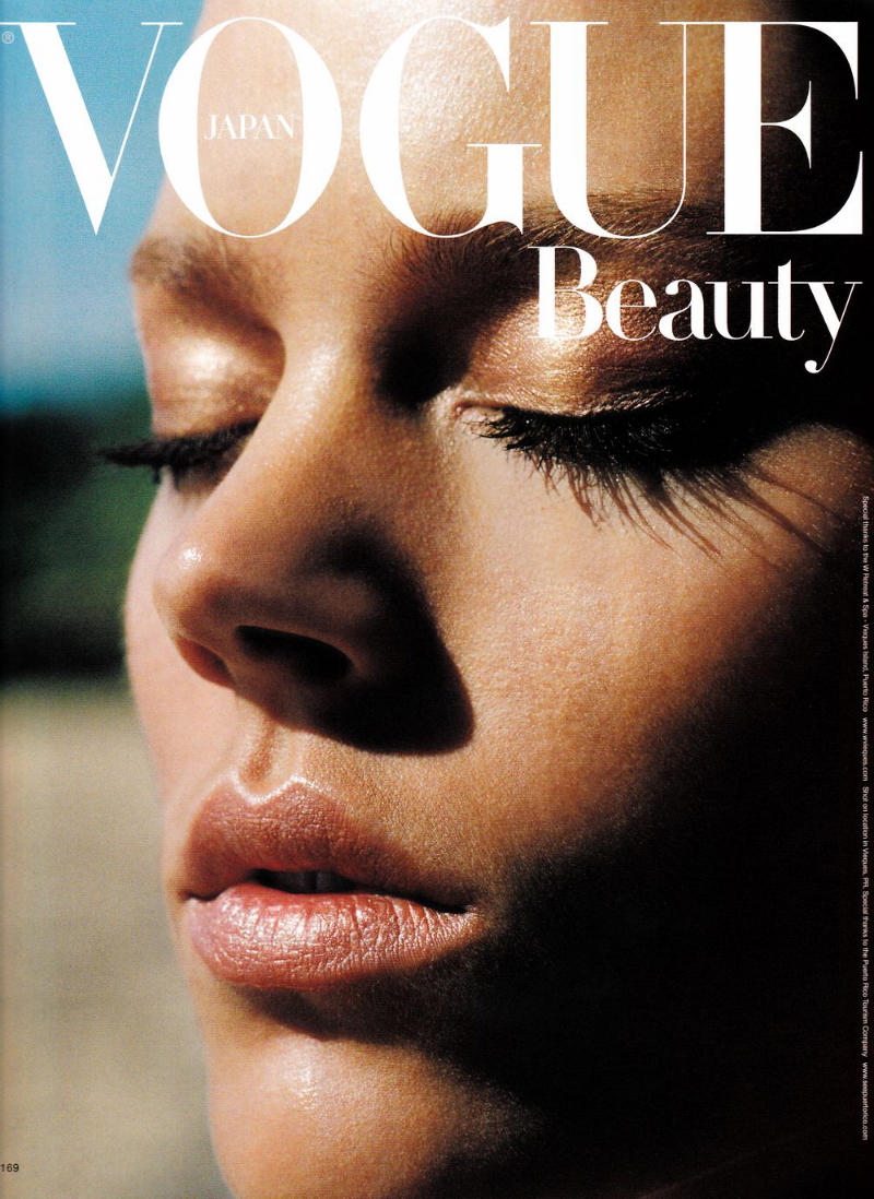 Freja Beha Erichsen by Alasdair McLellan for <em>Vogue Japan</em> July 2011 freja beha erichsen1 Freja Beha Erichsen by Alasdair McLellan for <em>Vogue Japan</em> July 2011