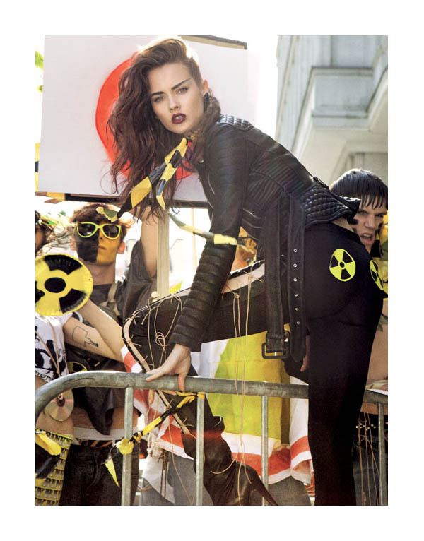Jac Jagaciak by Zuza Krajewska & Bartek Wieczorek for <em>Fashion Poland</em> jac jagaciak Jac Jagaciak by Zuza Krajewska & Bartek Wieczorek for <em>Fashion Poland</em>