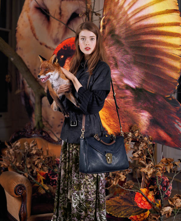 Mulberry Fall 2011 Campaign Preview | Tati & Julia by Tim Walker mulberry Mulberry Fall 2011 Campaign Preview | Tati & Julia by Tim Walker