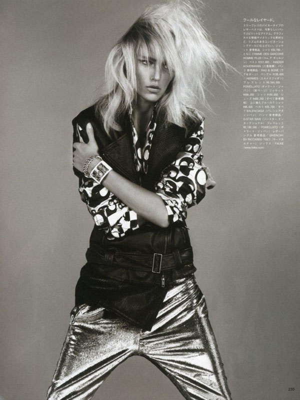 Anja Rubik by Josh Olins for <em>Vogue Nippon</em> June 2011 anja rubik00 Anja Rubik by Josh Olins for <em>Vogue Nippon</em> June 2011