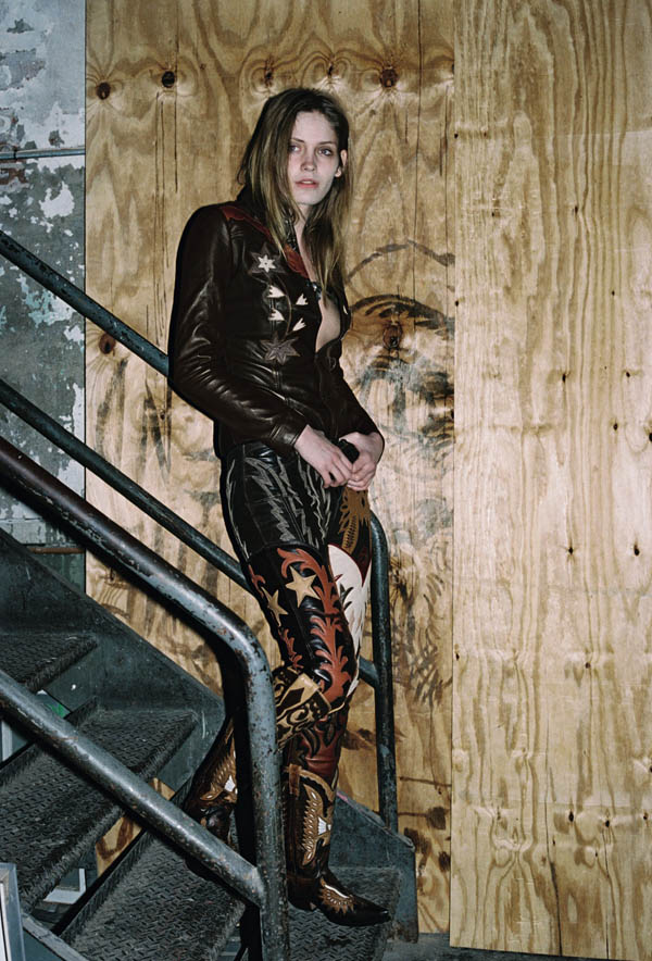 Heidi Mount by Ari Marcopoulos for <em>Dazed & Confused</em> May 2011 heidi mount Heidi Mount by Ari Marcopoulos for <em>Dazed & Confused</em> May 2011
