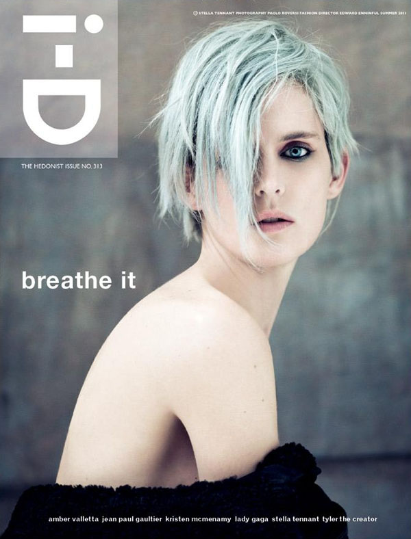 Daphne Groeneveld & Stella Tennant for <em>i D</em> Summer 2011 (Cover) idcov Daphne Groeneveld & Stella Tennant for <em>i D</em> Summer 2011 (Cover)
