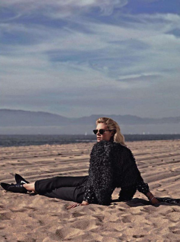 Leah de Wavrin by Thomas Whiteside for <em>Elle US</em> May 2011 leah Leah de Wavrin by Thomas Whiteside for <em>Elle US</em> May 2011
