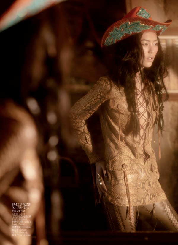 Liu Wen by Mark Segal for <em>Vogue China</em> May 2011 liu wen Liu Wen by Mark Segal for <em>Vogue China</em> May 2011
