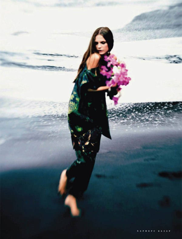 Regina Feoktistova by Serge Leblon for <em>Harpers Bazaar Russia</em> April 2011 regina Regina Feoktistova by Serge Leblon for <em>Harpers Bazaar Russia</em> April 2011
