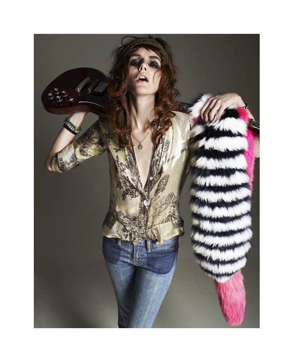 Sanne Nijhof by Wee Khim for <em>Style Singapore</em> June 2011 sanne Sanne Nijhof by Wee Khim for <em>Style Singapore</em> June 2011